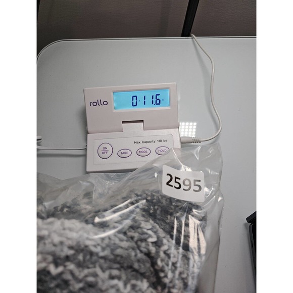 SO Sweater Womens Small Chunky Knit Gray & White Long Sleeve New - Picture 7 of 7